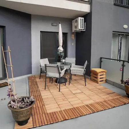 Inaapartments Apartment *