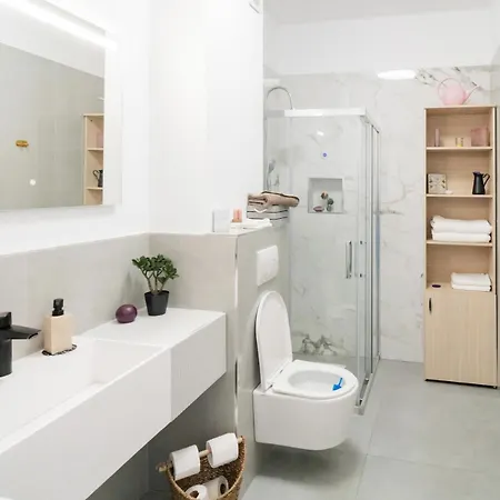 Inaapartments *