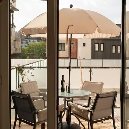 Inaapartments