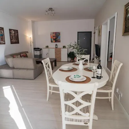 Inaapartments *